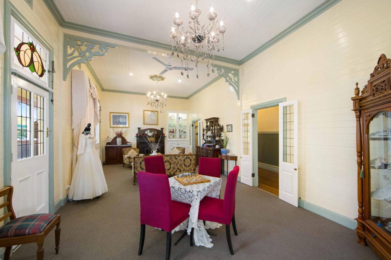 The Old Bank Gladstone Licensed Restaurant & Boutique Accommodation Hat Head 外观 照片
